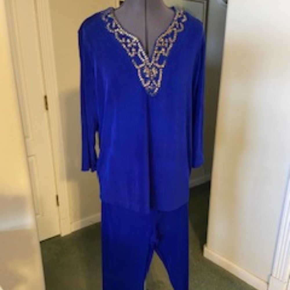Slinky Brand knit pants & top, M, Royal blue with gold sequins